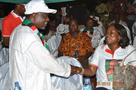 Sagnarigu constituency: A.B.A Fuseini hands over two grinding mills