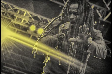Rocky Dawuni ‘Champion Arise’ video-premiere
