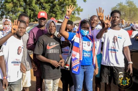 4 communities in Northern Ghana receive maternity beds from Napaga Tia